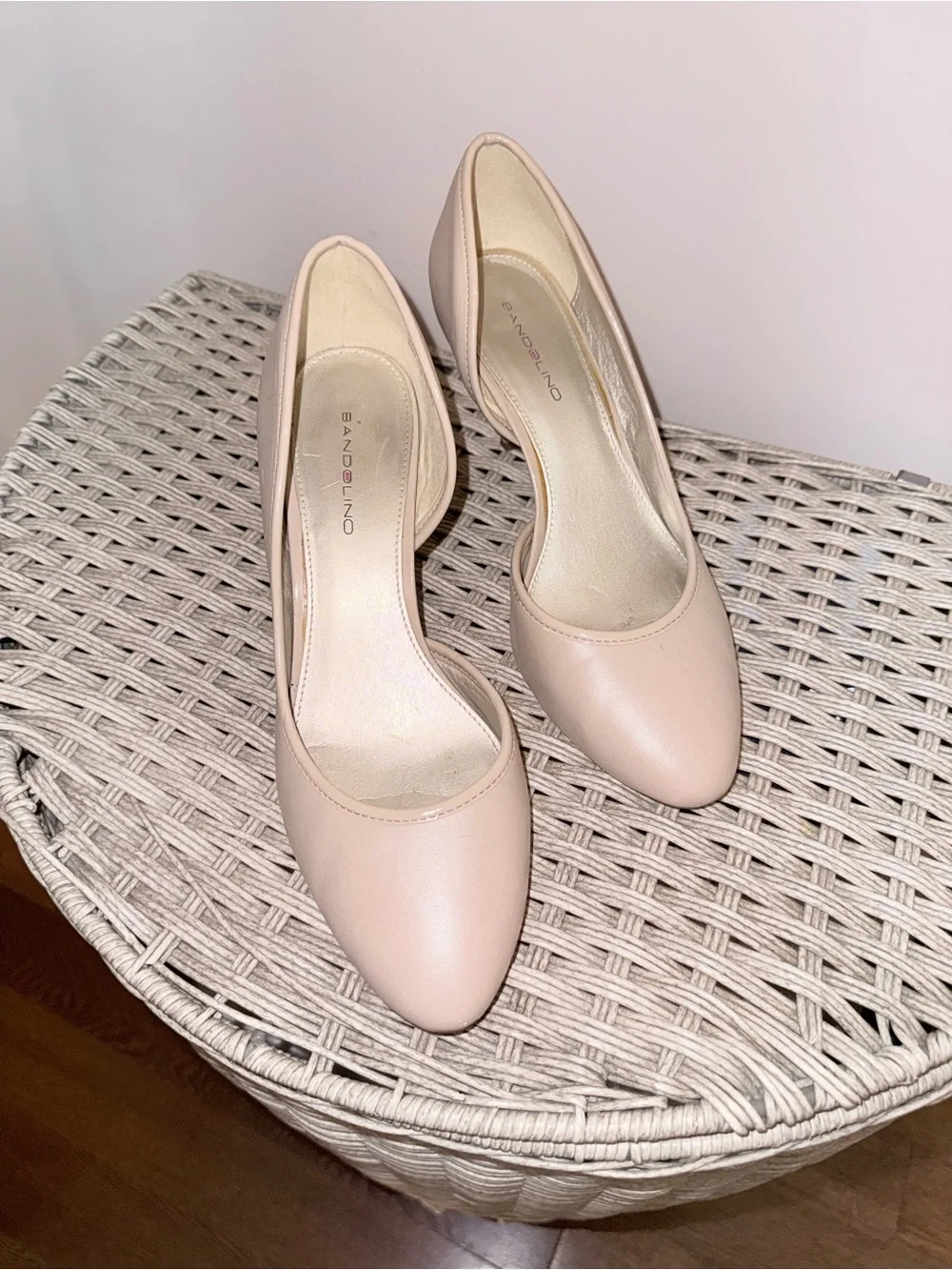 Bandolino Blush Nude Round-Toe Pump size 8.5